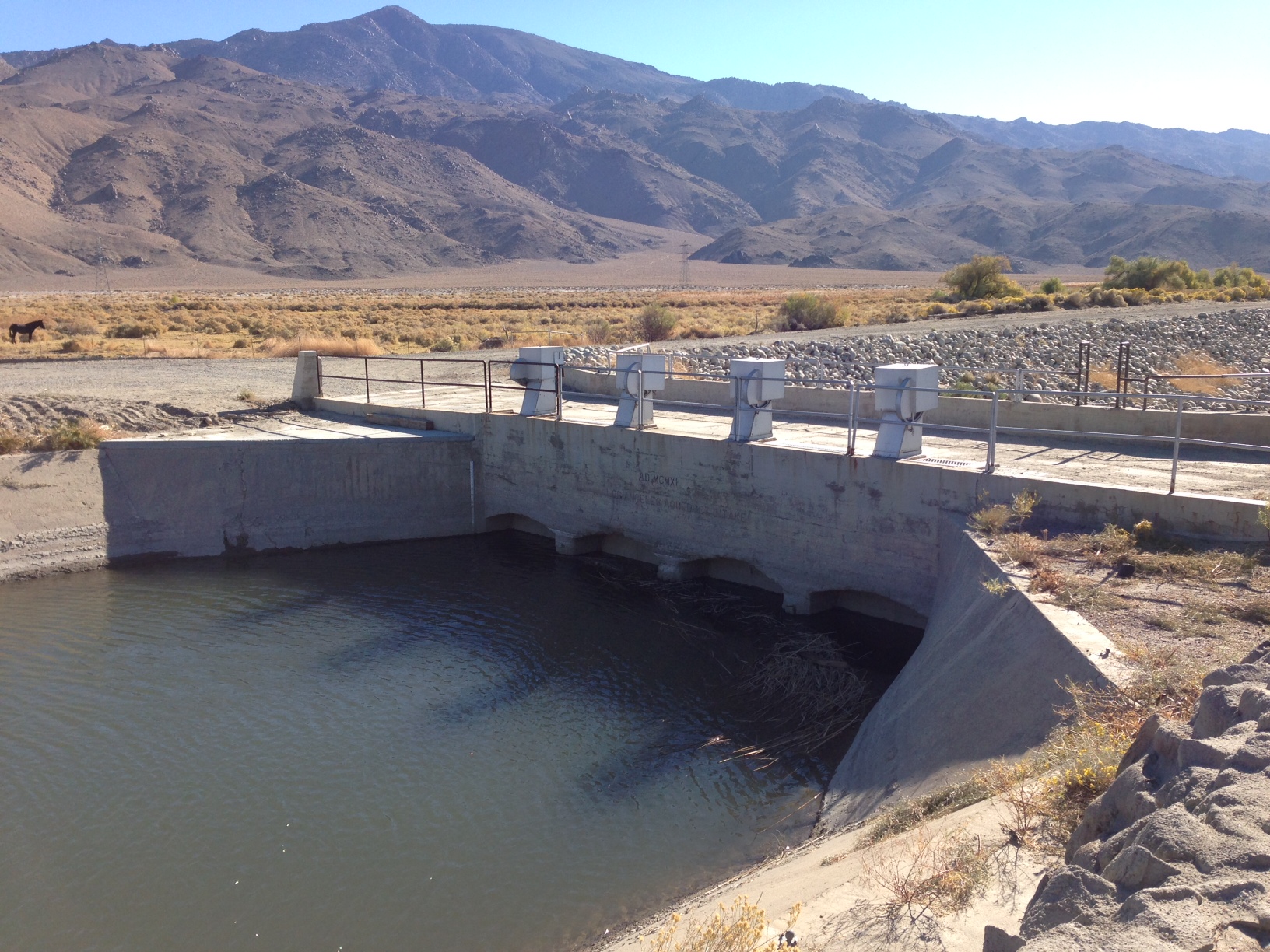 Aqueduct_Intake.JPG